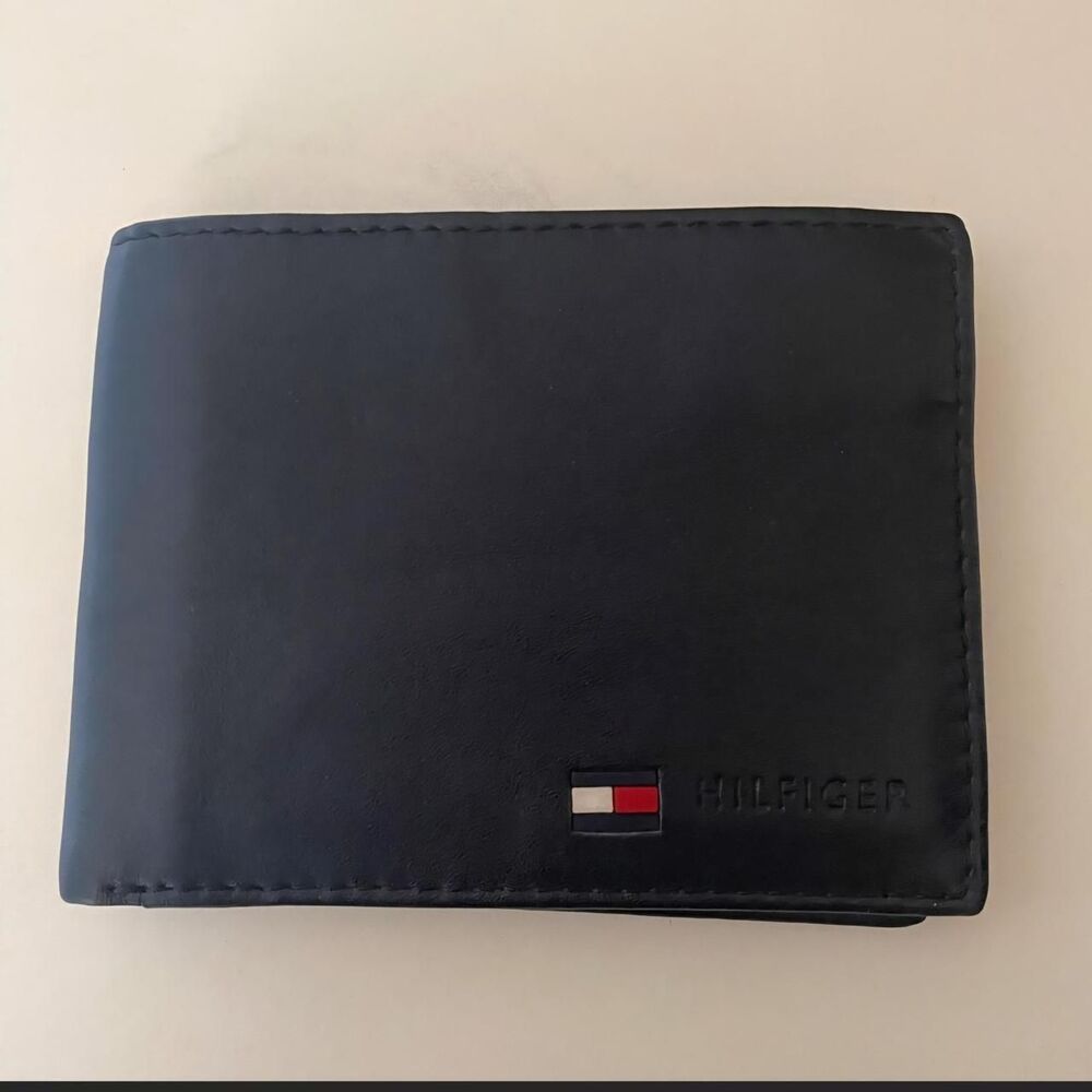 Tommy-hilfiger Men's Black Wallet